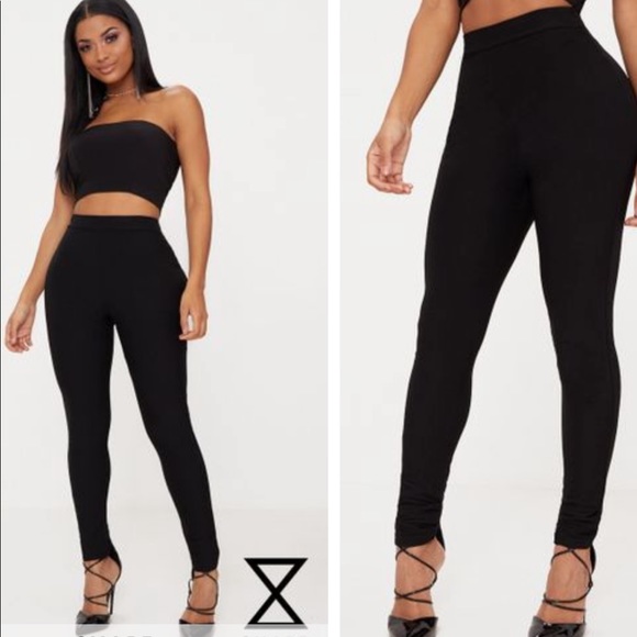 PrettyLittleThings black slinky leggings sz6 - Picture 1 of 1